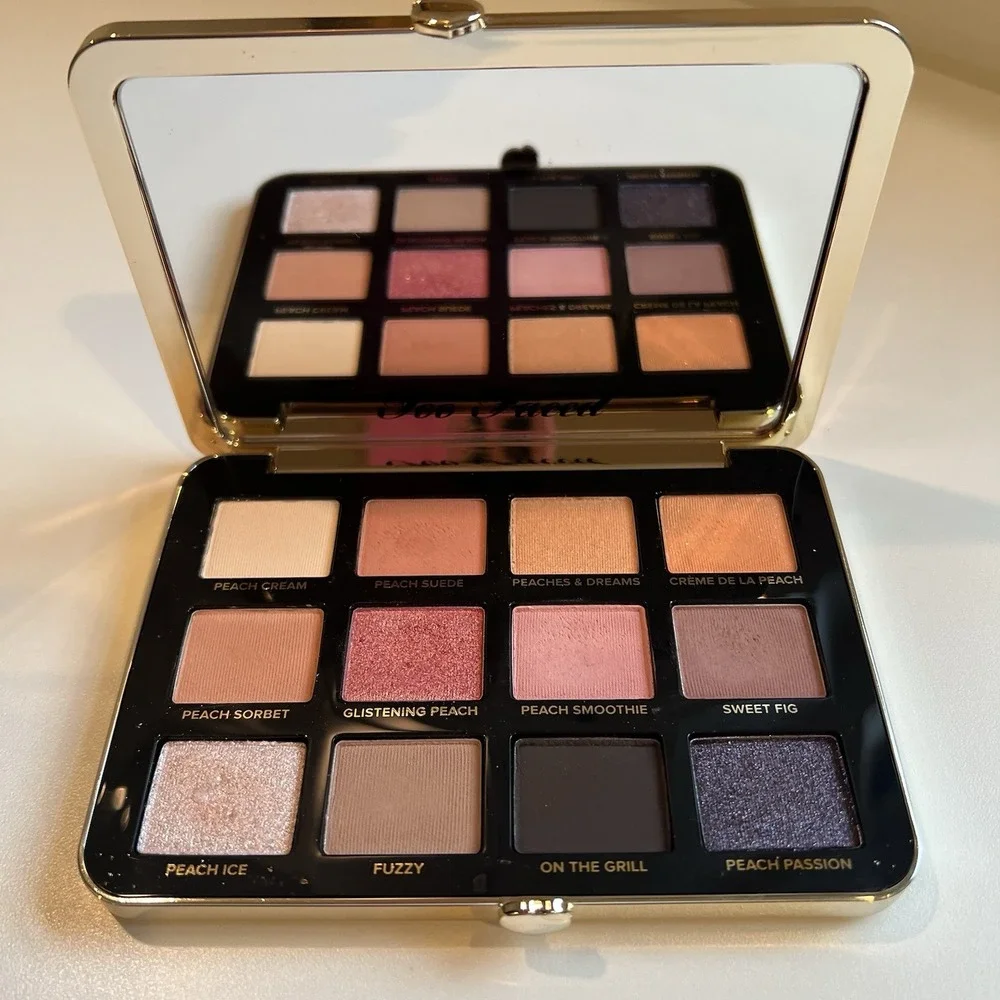 Too Faced White Peach Peaches & Cream Eyeshadow Palette-12 Shades